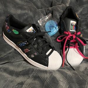 Adidas Superstar Shoes. Brand new never worn. Was for a photo shoot & never worn